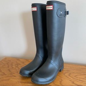 Hunter Boots Women’s Original Tall Waterproof Matte Black Rain Boots Size 10